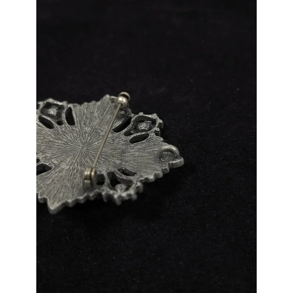 Retro Art Deco‎ Gray Metallic Faux Pearl Crystal Medallion Cross Brooch Pin